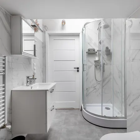 Golden Warsaw&marcinkowskiego *